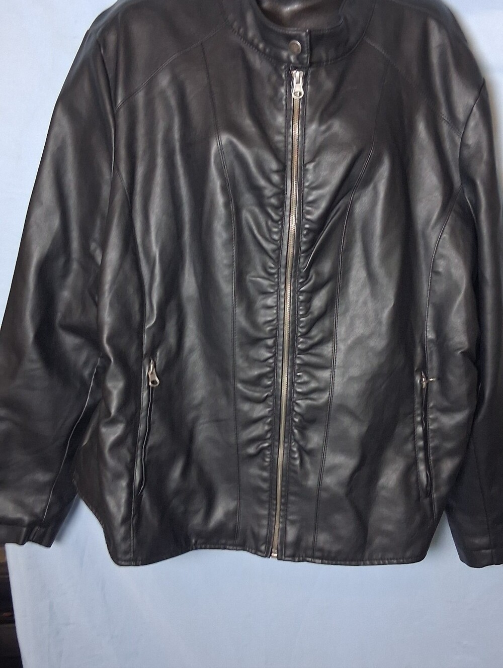 Baccini Women’s Plus Size Black Faux Leather Zip Jacket - 3X EUC